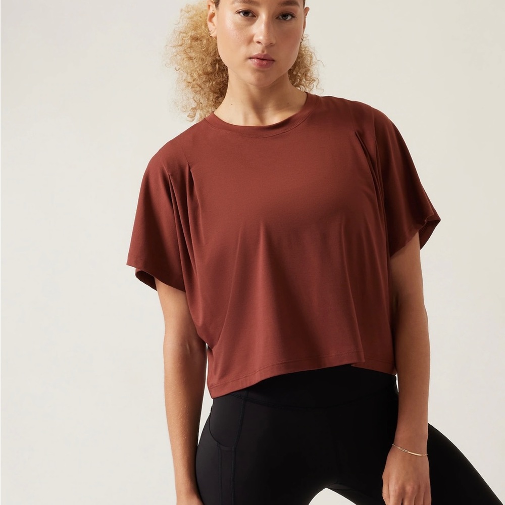 Athleta top
